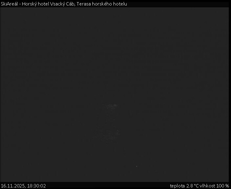 SkiAreál - Horský hotel Vsacký Cáb - Terasa horského hotelu - 16.11.2025 v 18:30