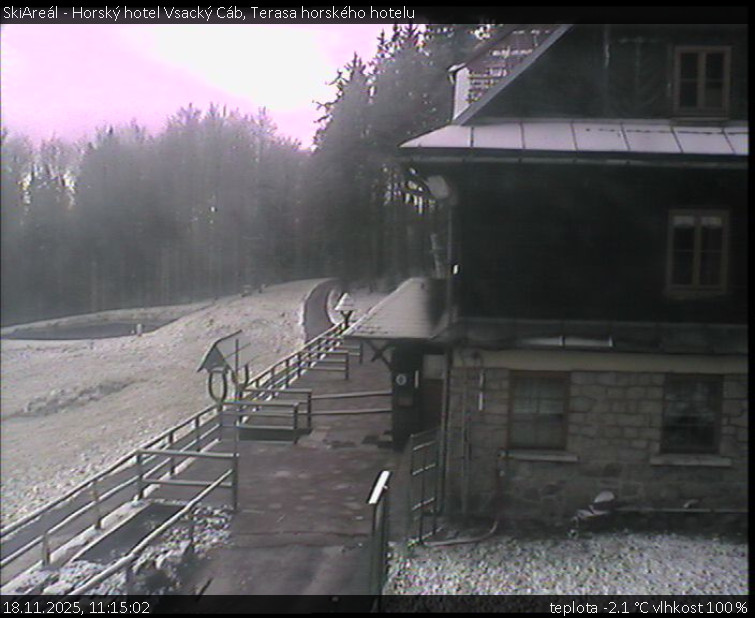 SkiAreál - Horský hotel Vsacký Cáb - Terasa horského hotelu - 18.11.2025 v 11:15