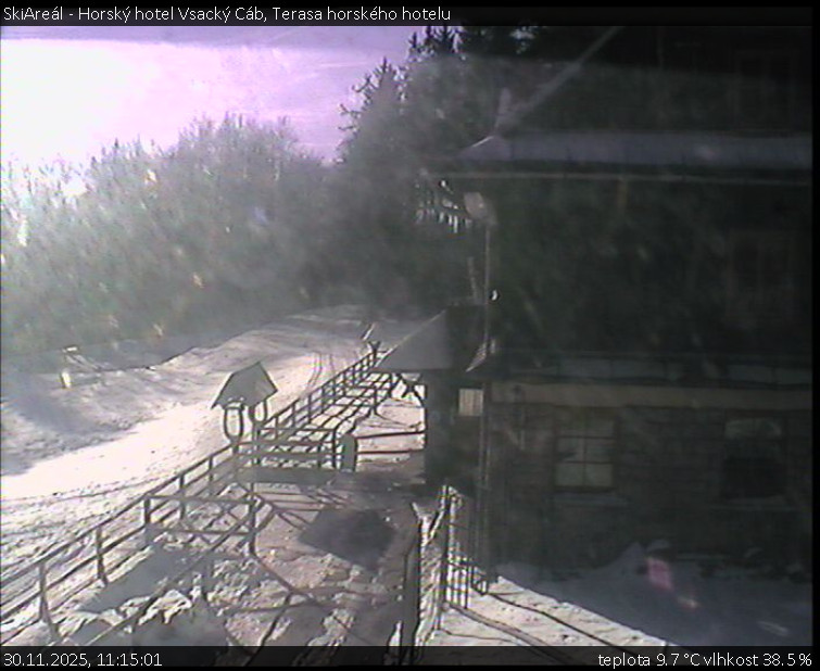 SkiAreál - Horský hotel Vsacký Cáb - Terasa horského hotelu - 30.11.2025 v 11:15