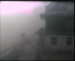 Terasa horského hotelu