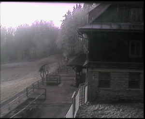 SkiAreál - Horský hotel Vsacký Cáb - Terasa horského hotelu - 16.12.2025 v 09:30 SkiAreál - Horský hotel Vsacký Cáb - Terasa horského hotelu - 16.12.2025 v 09:30