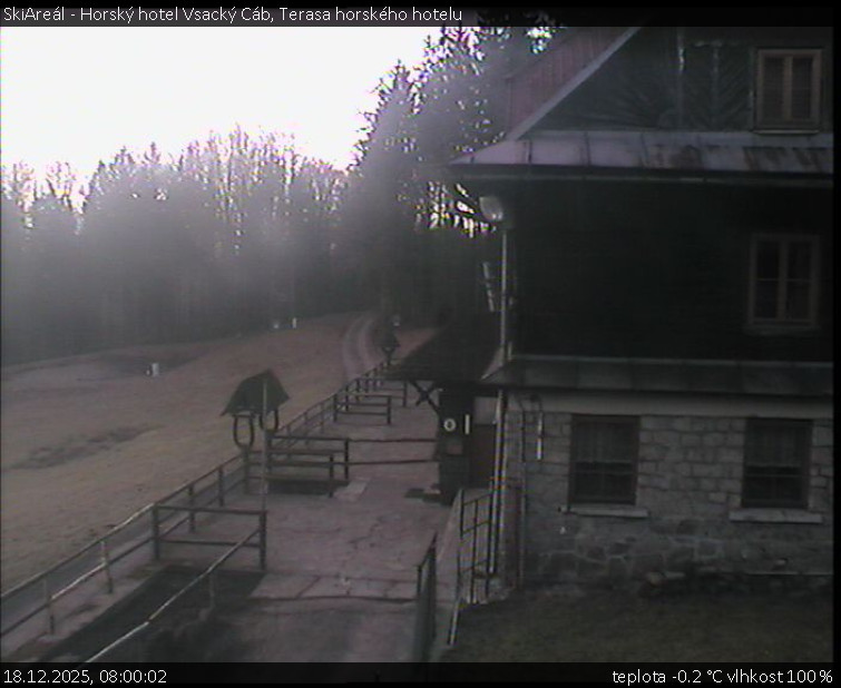 SkiAreál - Horský hotel Vsacký Cáb - Terasa horského hotelu - 18.12.2025 v 08:00