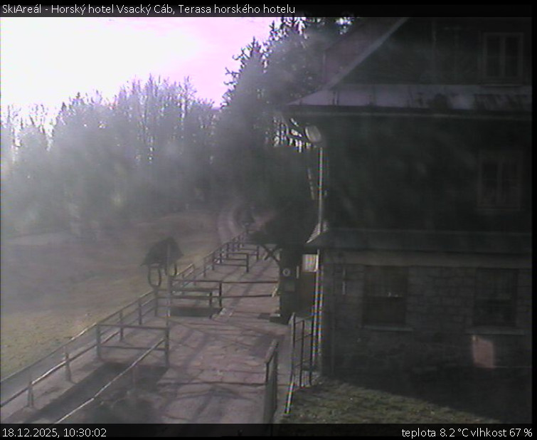 SkiAreál - Horský hotel Vsacký Cáb - Terasa horského hotelu - 18.12.2025 v 10:30