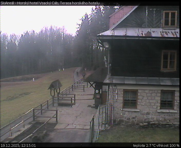 SkiAreál - Horský hotel Vsacký Cáb - Terasa horského hotelu - 19.12.2025 v 12:15