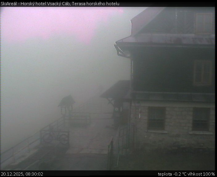 SkiAreál - Horský hotel Vsacký Cáb - Terasa horského hotelu - 20.12.2025 v 08:30