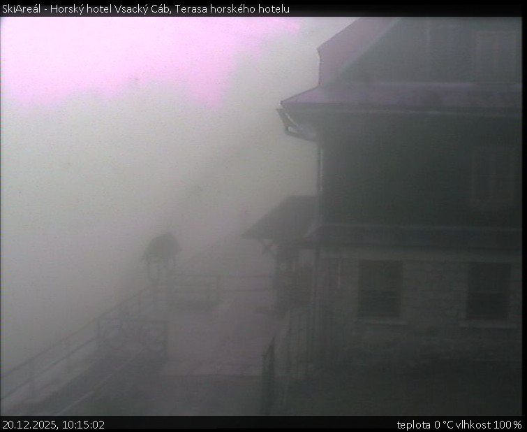 SkiAreál - Horský hotel Vsacký Cáb - Terasa horského hotelu - 20.12.2025 v 10:15