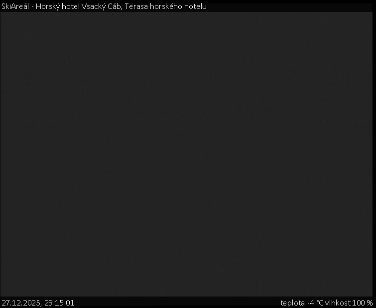 SkiAreál - Horský hotel Vsacký Cáb - Terasa horského hotelu - 27.12.2025 v 23:15