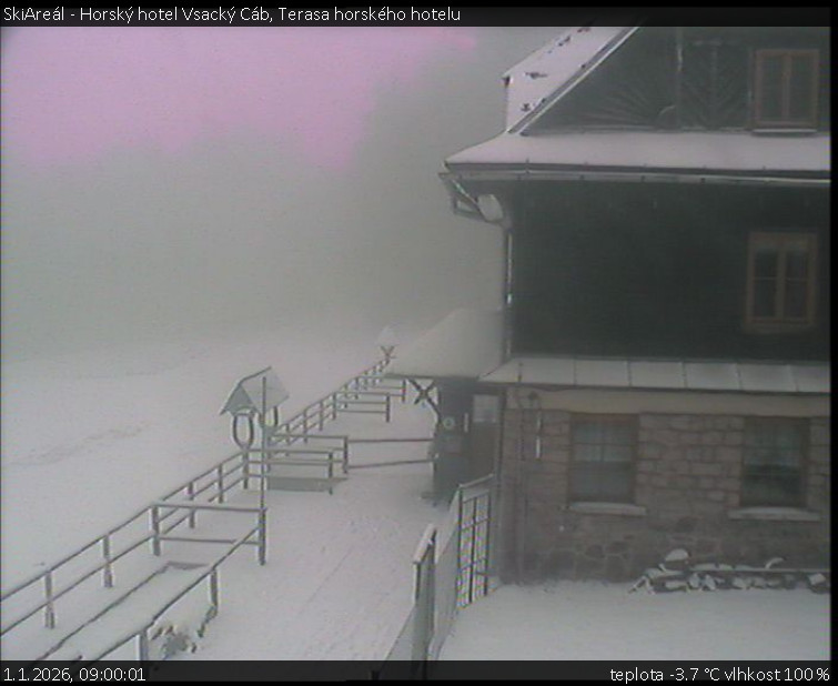SkiAreál - Horský hotel Vsacký Cáb - Terasa horského hotelu - 1.1.2026 v 09:00