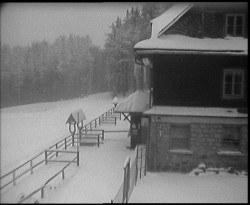 Terasa horského hotelu