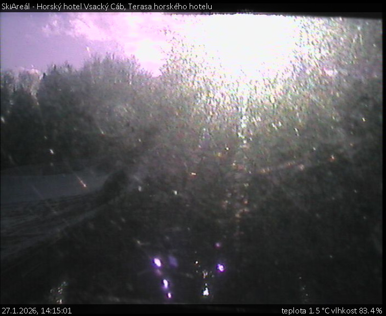 SkiAreál - Horský hotel Vsacký Cáb - Terasa horského hotelu - 27.1.2026 v 14:15