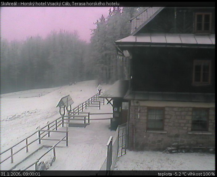 SkiAreál - Horský hotel Vsacký Cáb - Terasa horského hotelu - 31.1.2026 v 09:00