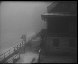 Terasa horského hotelu