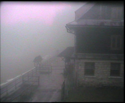 Terasa horského hotelu