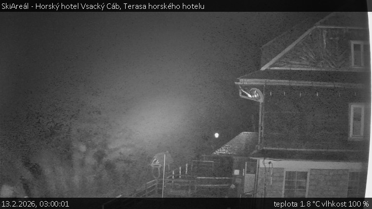 SkiAreál - Horský hotel Vsacký Cáb - Terasa horského hotelu - 13.2.2026 v 03:00