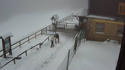 Terasa horského hotelu