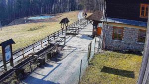 SkiAreál - Horský hotel Vsacký Cáb - Terasa horského hotelu - 4.3.2026 v 09:30