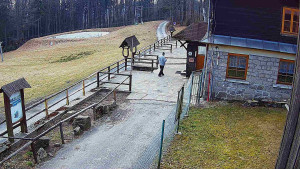 SkiAreál - Horský hotel Vsacký Cáb - Terasa horského hotelu - 4.3.2026 v 12:30