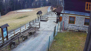 SkiAreál - Horský hotel Vsacký Cáb - Terasa horského hotelu - 4.3.2026 v 14:00