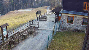 SkiAreál - Horský hotel Vsacký Cáb - Terasa horského hotelu - 4.3.2026 v 16:15