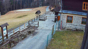 SkiAreál - Horský hotel Vsacký Cáb - Terasa horského hotelu - 4.3.2026 v 17:30