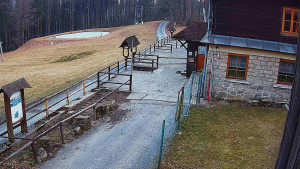 SkiAreál - Horský hotel Vsacký Cáb - Terasa horského hotelu - 4.3.2026 v 17:45