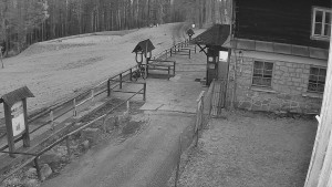 SkiAreál - Horský hotel Vsacký Cáb - Terasa horského hotelu - 4.3.2026 v 18:00