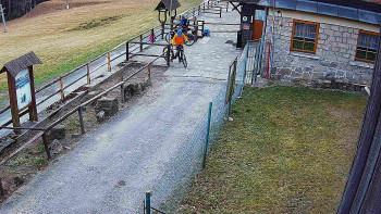 SkiAreál - Horský hotel...