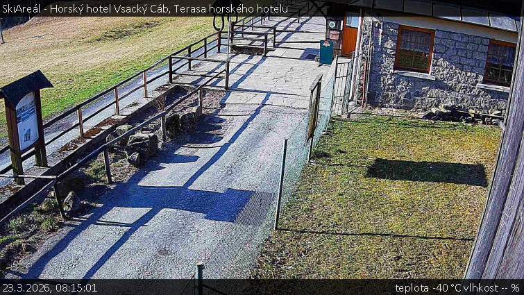 SkiAreál - Horský hotel Vsacký Cáb - Terasa horského hotelu - 23.3.2026 v 08:15