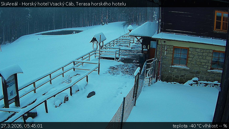 SkiAreál - Horský hotel Vsacký Cáb - Terasa horského hotelu - 27.3.2026 v 05:45