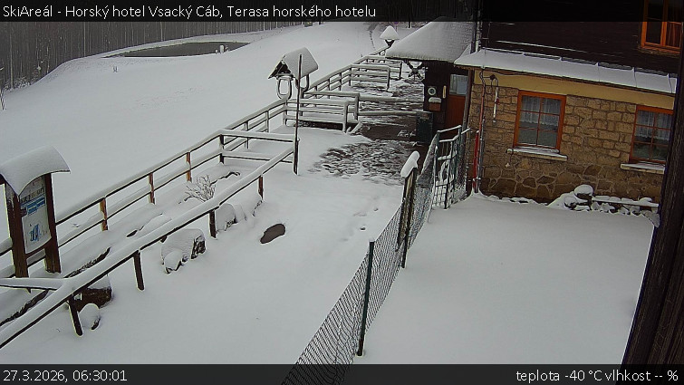 SkiAreál - Horský hotel Vsacký Cáb - Terasa horského hotelu - 27.3.2026 v 06:30