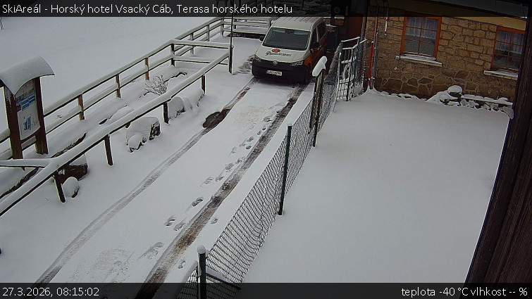 SkiAreál - Horský hotel Vsacký Cáb - Terasa horského hotelu - 27.3.2026 v 08:15