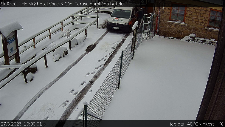 SkiAreál - Horský hotel Vsacký Cáb - Terasa horského hotelu - 27.3.2026 v 10:00
