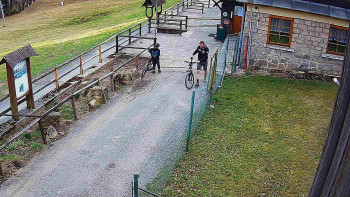 SkiAreál - Horský hotel...