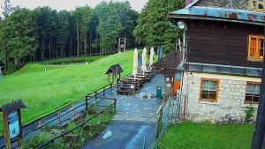 SkiAreál - Horský hotel Vsacký Cáb - Terasa horského hotelu - 12.6.2026 v 04:30 SkiAreál - Horský hotel Vsacký Cáb - Terasa horského hotelu - 12.6.2026 v 04:30
