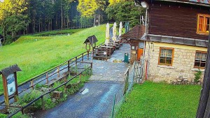 SkiAreál - Horský hotel Vsacký Cáb - Terasa horského hotelu - 12.6.2026 v 05:15 SkiAreál - Horský hotel Vsacký Cáb - Terasa horského hotelu - 12.6.2026 v 05:15