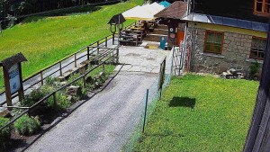 SkiAreál - Horský hotel Vsacký Cáb - Terasa horského hotelu - 12.6.2026 v 10:15 SkiAreál - Horský hotel Vsacký Cáb - Terasa horského hotelu - 12.6.2026 v 10:15