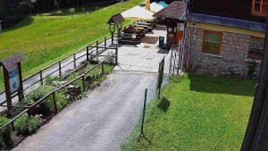 SkiAreál - Horský hotel Vsacký Cáb - Terasa horského hotelu - 12.6.2026 v 12:45