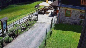 SkiAreál - Horský hotel Vsacký Cáb - Terasa horského hotelu - 12.6.2026 v 13:30 SkiAreál - Horský hotel Vsacký Cáb - Terasa horského hotelu - 12.6.2026 v 13:30