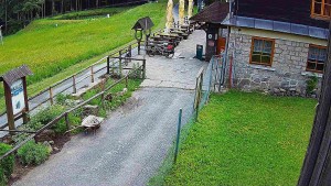 SkiAreál - Horský hotel Vsacký Cáb - Terasa horského hotelu - 12.6.2026 v 15:45