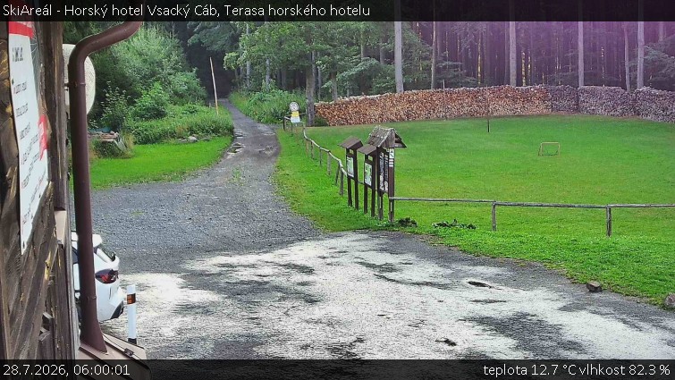 SkiAreál - Horský hotel Vsacký Cáb - Terasa horského hotelu - 28.7.2026 v 06:00