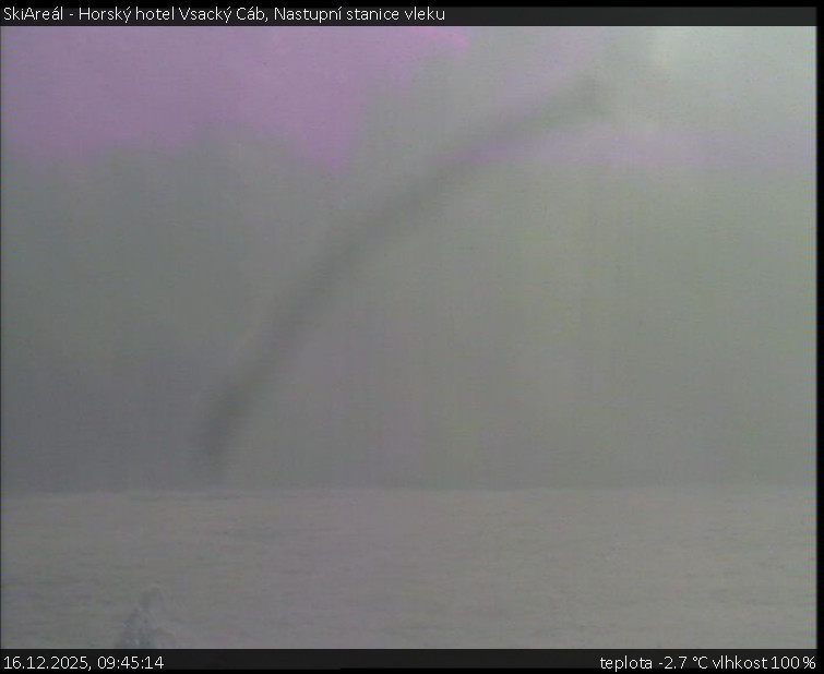 SkiAreál - Horský hotel Vsacký Cáb - Nastupní stanice vleku - 16.12.2025 v 09:45