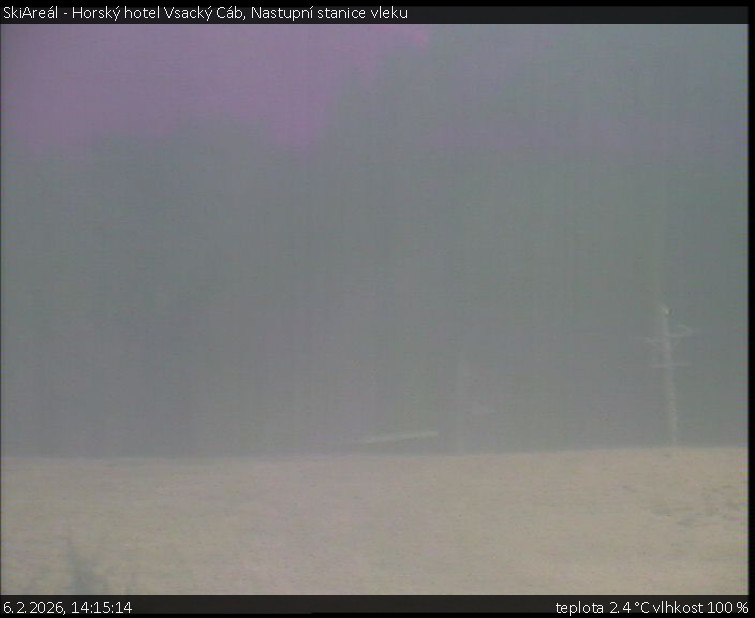 SkiAreál - Horský hotel Vsacký Cáb - Nastupní stanice vleku - 6.2.2026 v 14:15