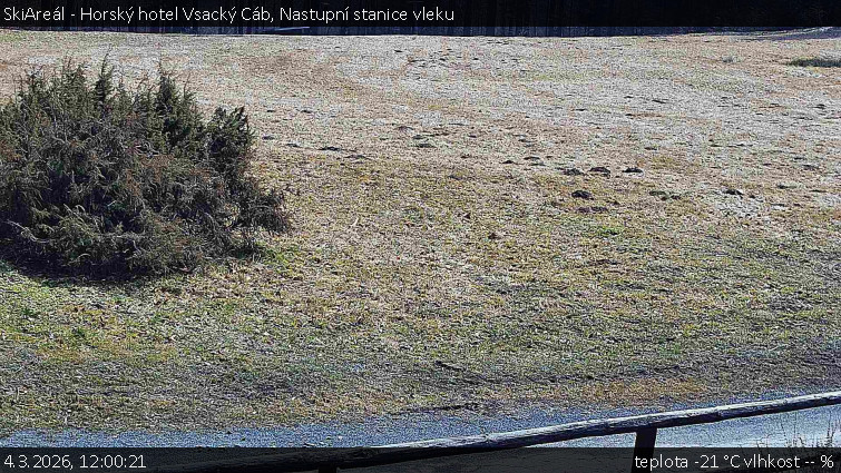 SkiAreál - Horský hotel Vsacký Cáb - Nastupní stanice vleku - 4.3.2026 v 12:00