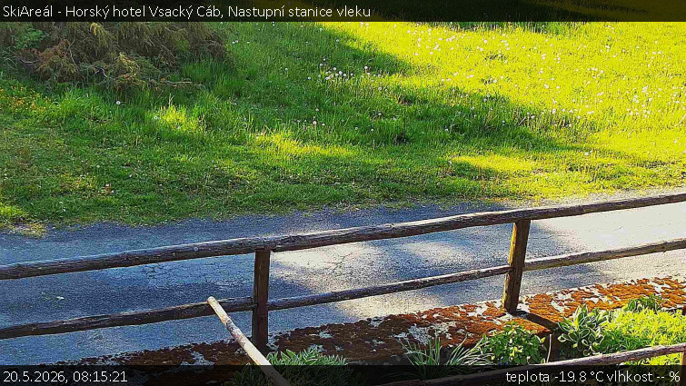 SkiAreál - Horský hotel Vsacký Cáb - Nastupní stanice vleku - 20.5.2026 v 08:15