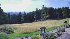 SkiAreál – Berghotel Vsacký Cáb - Einstiegsstation des Skilifts - 1.8.2026 v 08:45 SkiAreál – Berghotel Vsacký Cáb - Einstiegsstation des Skilifts - 1.8.2026 v 08:45