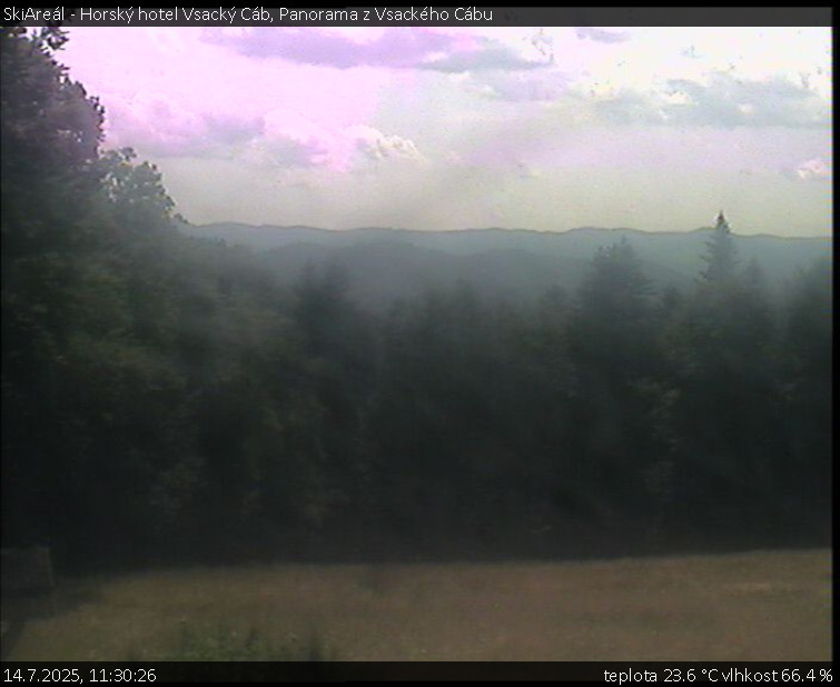 SkiAreál - Horský hotel Vsacký Cáb - Panorama z Vsackého Cábu - 14.7.2025 v 11:30 SkiAreál - Horský hotel Vsacký Cáb - Panorama z Vsackého Cábu - 14.7.2025 v 11:30
