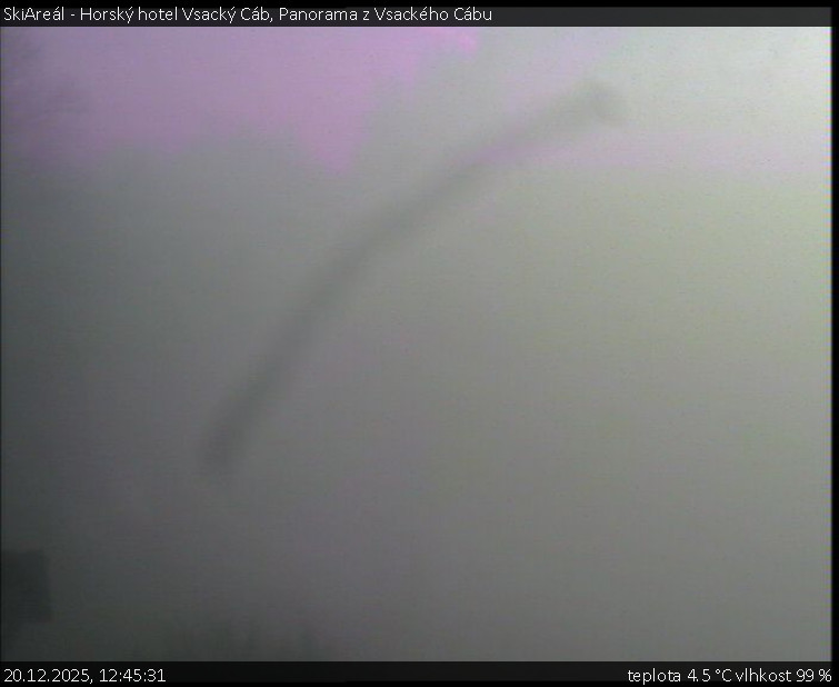 SkiAreál - Horský hotel Vsacký Cáb - Panorama z Vsackého Cábu - 20.12.2025 v 12:45
