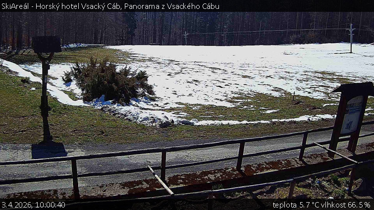 SkiAreál - Horský hotel Vsacký Cáb - Panorama z Vsackého Cábu - 3.4.2026 v 10:00