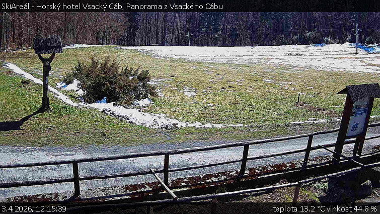 SkiAreál - Horský hotel Vsacký Cáb - Panorama z Vsackého Cábu - 3.4.2026 v 12:15