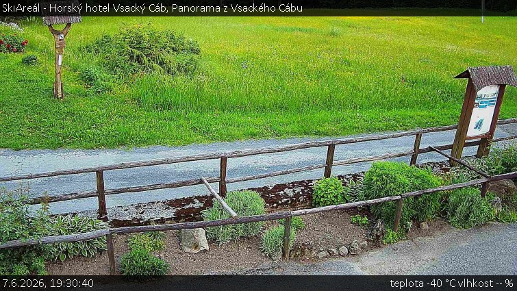 SkiAreál - Horský hotel Vsacký Cáb - Panorama z Vsackého Cábu - 7.6.2026 v 19:30